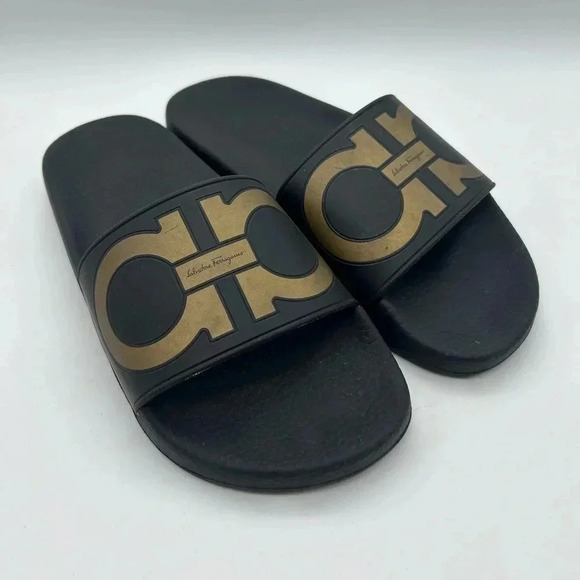 Salvatore Ferragamo Shoes - Salvatore Ferragamo Women's $340 Groove Gancini Pool Slide Sandals Black US 7 M